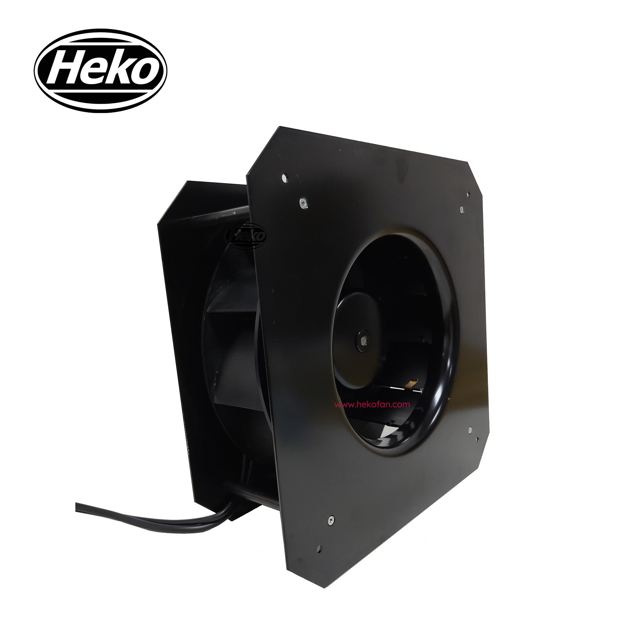 Ventilador centrífugo curvo HEKO EC133mm 230VAC Backword con soporte